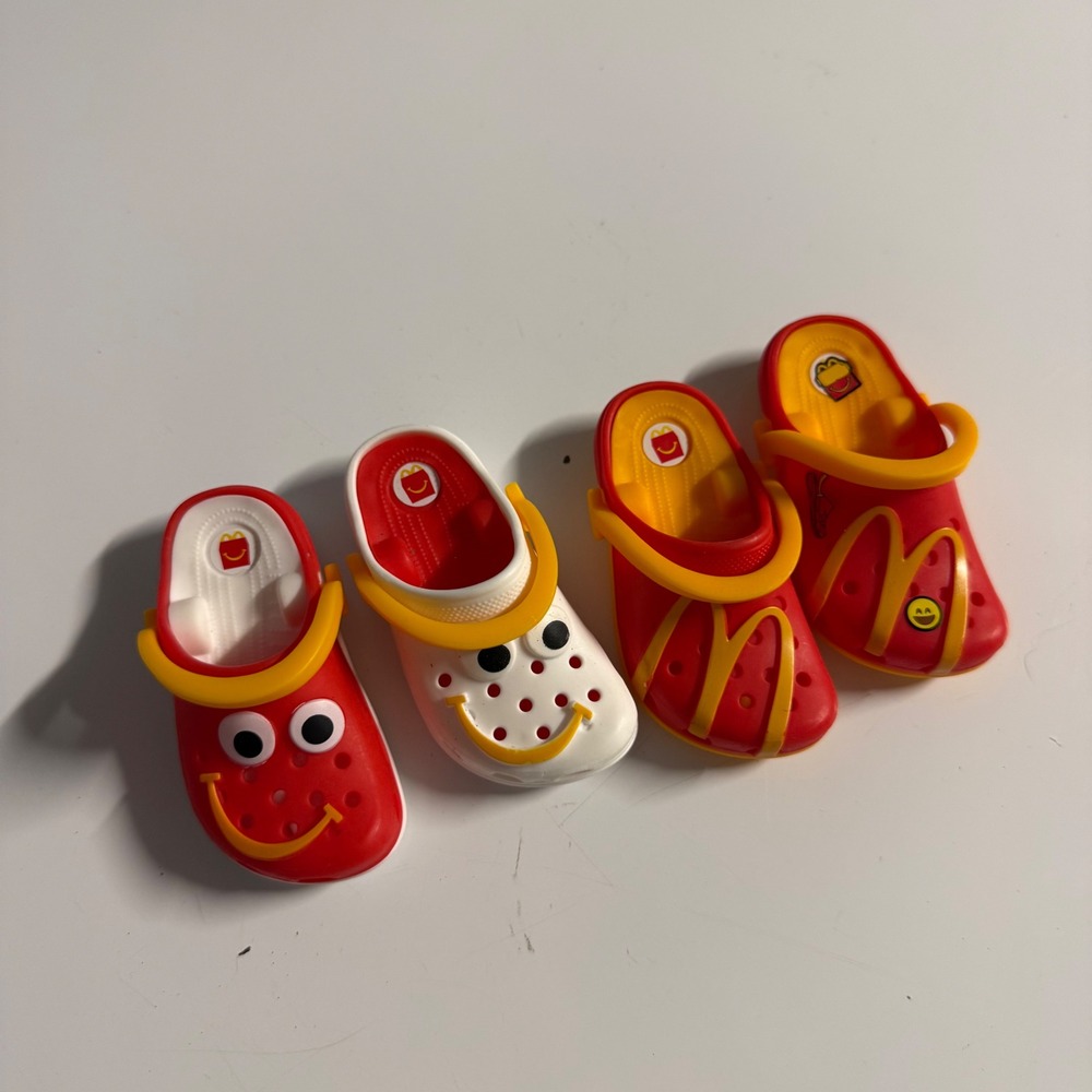 Lot of 4 McDonalds Happy Meal Crocs Keychain‎ Clips Red White Yellow Collectible